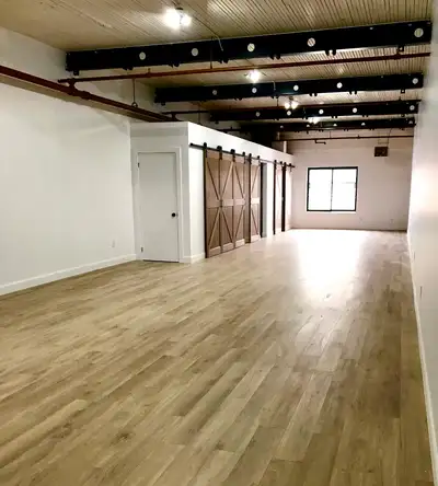 Atelier Loft - 1100 pieds carrés Montreal Nord - Bd Industriel 1575 + taxes Chauffage, électricité,...