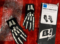 Underwater gloves 2MM 5 Finger Glove Unisex- Black/White Bones s
