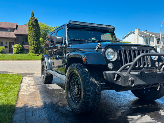 Jeep wrangler Sahara limited dans Autos et camions  à Laval/Rive Nord - Image 2