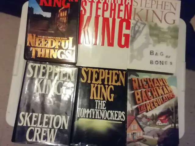 Stephen King books in Fiction in St. Catharines - Image 3