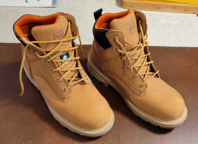 NEW Size 9 Timberland Pro CSA approved Leather Work Boots dans Chaussures pour hommes  à Dartmouth