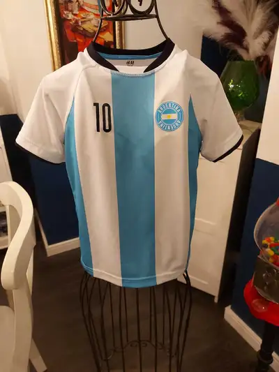Argentina youth soccer jersey size 6/7, View more