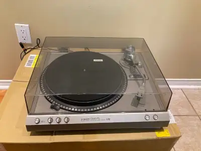 Pioneer XL-1650 Quartz Lock turntable...Reduced !, View more