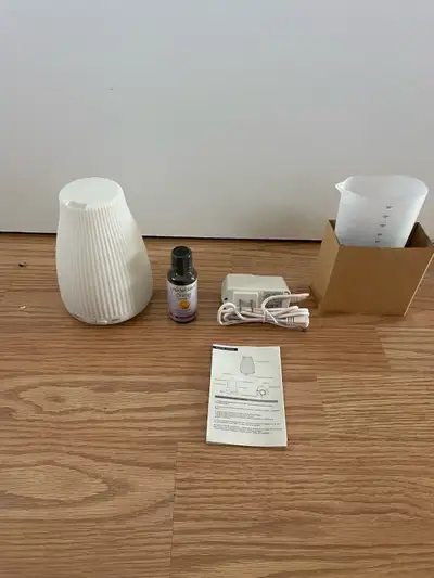 Nelaaodony Aroma Diffuser Lamp, View more