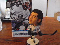 HOCKEY BOBBLE HEAD JERRY D'AMIGO