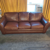 Leather Four Piece Sofa Set - High Quality | Excellent condition