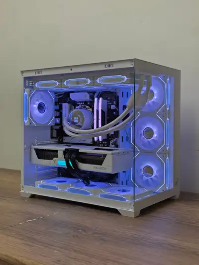 Pure White RX 9070 XT Gaming PC┃Ryzen 7 7800X3D┃32GB 6000MHZ, View more