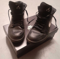 Nike Shoes Air Jordan 1 Mid Speckle Black White Sneakers Men's