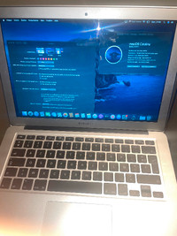 MacBook AIR 2017, gris clair, 13 pouces, comme neuf.
