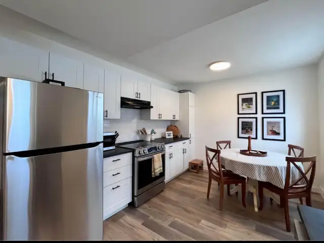 *Now leased, not available* 3 bed 1.5 bath townhouse in Long Term Rentals in Kamloops - Image 3