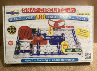 SNAP CIRCUITS Jr 100 by Elenco $25