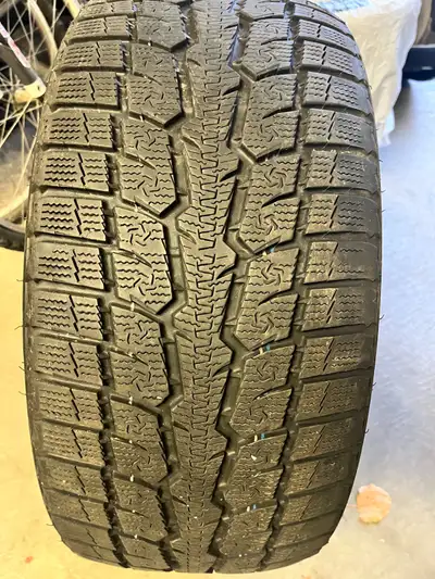 3 Toyo Observe GSi‑6 tires (studless) 235/40R19 DOT: 25/19 Tread: 6/32nd Performance winter tires de...