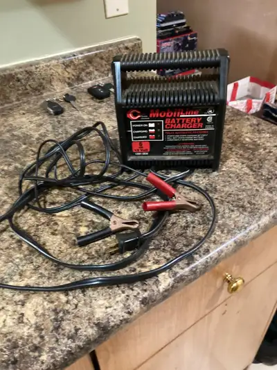 Cliplight Mobile Line Battery Charger 12061 OEM, View more