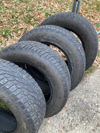 235/65R17 Extra Load Nordfrost winter tires. Good tread. All 4 just under 6/32 depth. Even wear.
