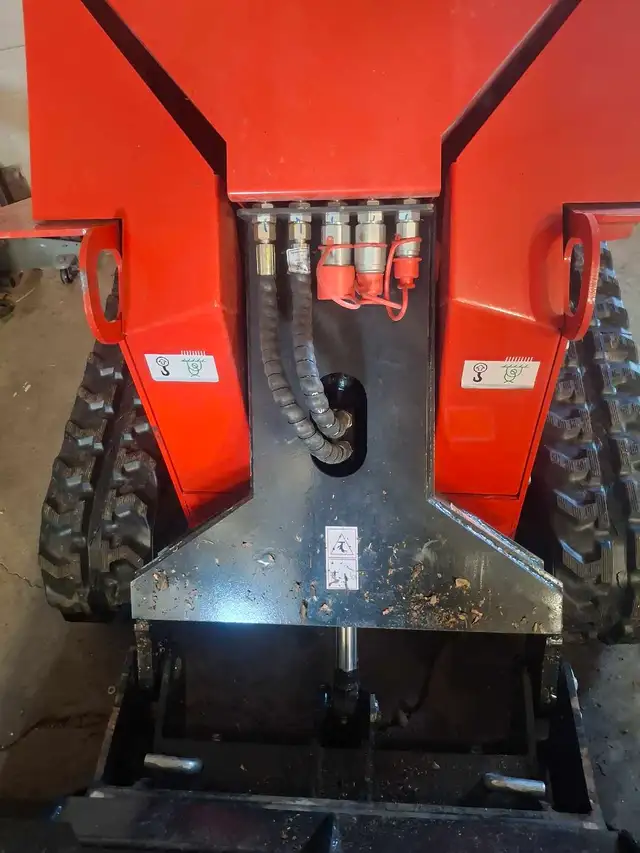 good little snow machine brand new in Other in Red Deer - Image 9