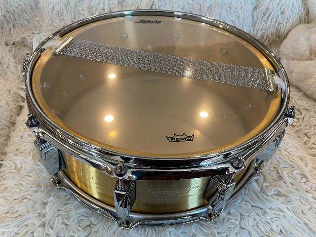2018 Ludwig Heirloom Brass Snare 14x5.5" in Drums & Percussion in Peterborough - Image 2