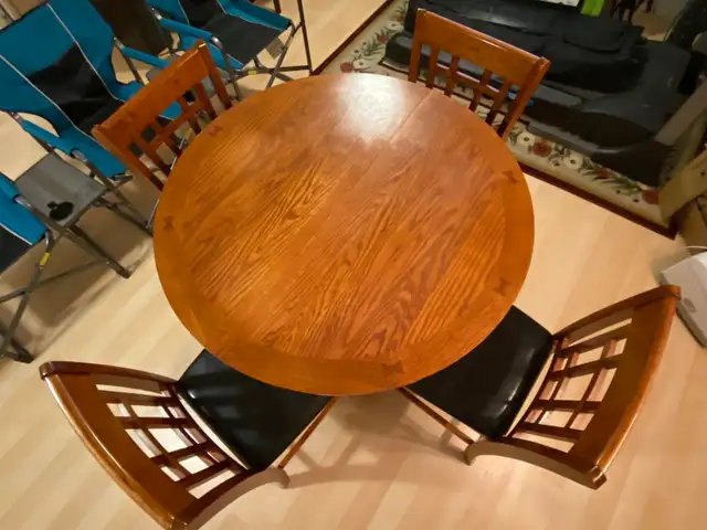 42 Inch Diameter Extenable Dining Table
