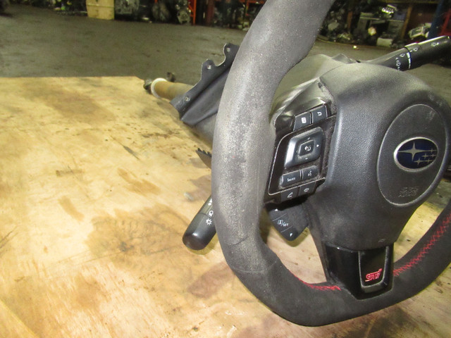 2018 SUBARU WRX STI STEERING WHEEL in Other Parts & Accessories in City of Toronto - Image 4