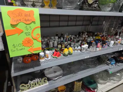 LOTS of Salt and Pepper Shakers, View more
