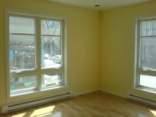 4-1/2 BRIGHT, LUMINOUS, MODERN * PLATEAU MONT-ROYAL * 2025/09/0162864383407233122