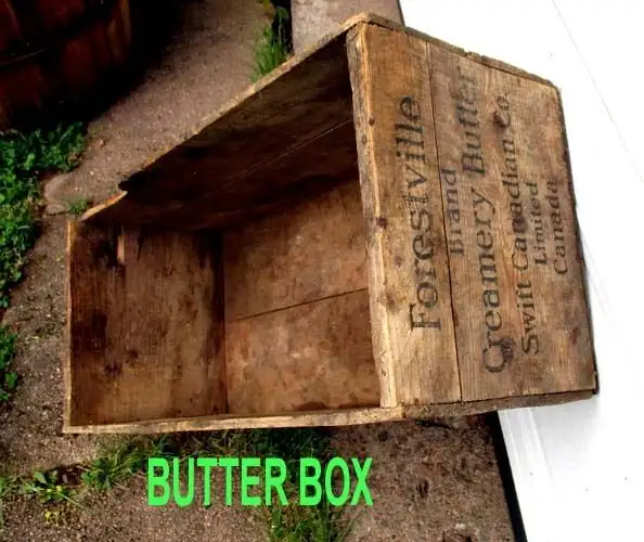 RUSTIC COUNTRY ANTIQUES - MORE in Arts & Collectibles in Moncton - Image 9