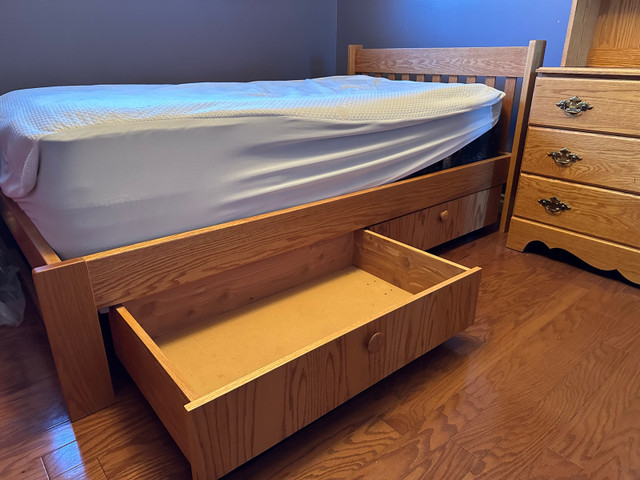 Handmade Solid Oak Bedroom Set (suitable for child’s room)   in Multi-item in Medicine Hat - Image 2