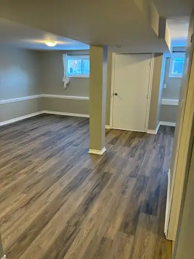 2 Bedroom/ 1 Bathroom Unit Available May 1, 2026 Beautifully renovated, legal 2 bedroom unit availab...