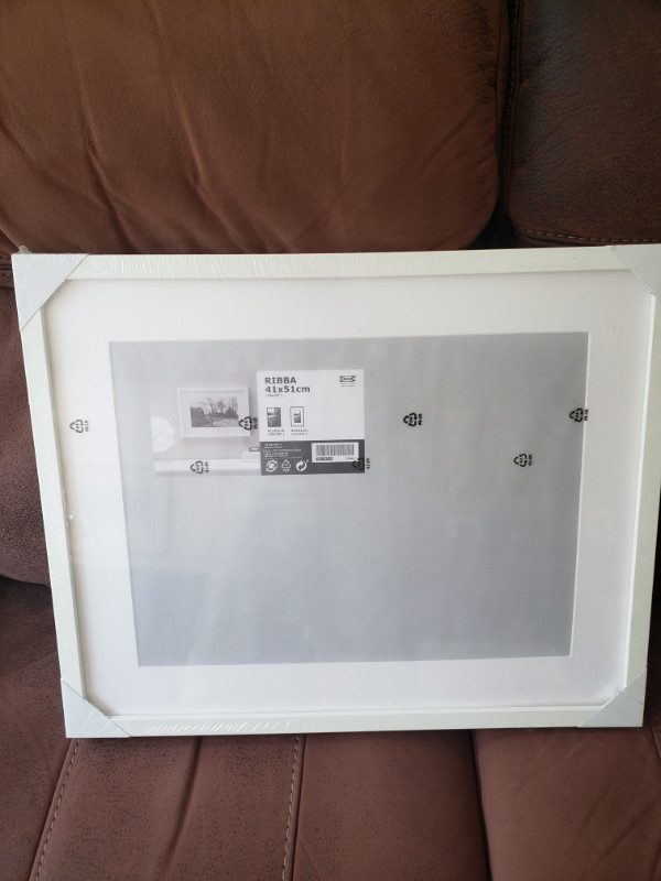 Ikea Picture frame  41x51cm in Home Décor & Accents in City of Toronto