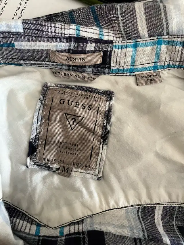 man’s clothes  in Men's in Mississauga / Peel Region - Image 3