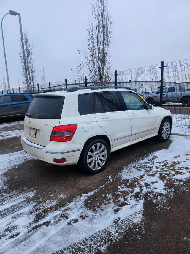 Mercedes GLK 350 in Cars & Trucks in Fort McMurray - Image 2