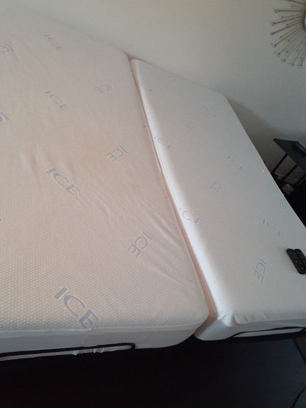 Freshly cleaned Tempur-pedic bed in Beds & Mattresses in Oshawa / Durham Region - Image 2
