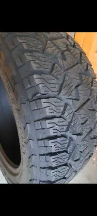  BRAND NEW single tire gladiator  X comp 