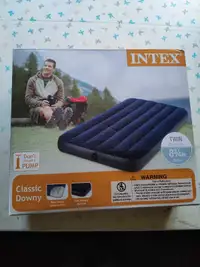 Twin Air bed