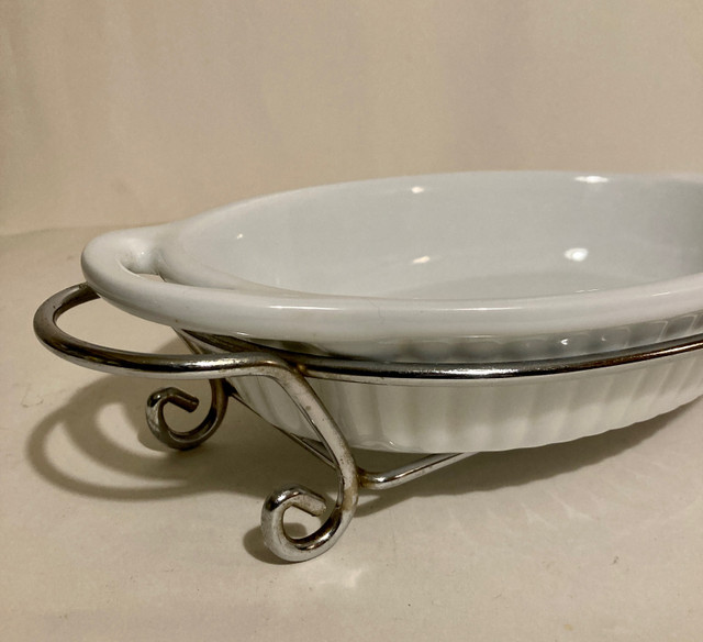  Vintage Baking Dish in Kitchen & Dining Wares in City of Toronto - Image 2