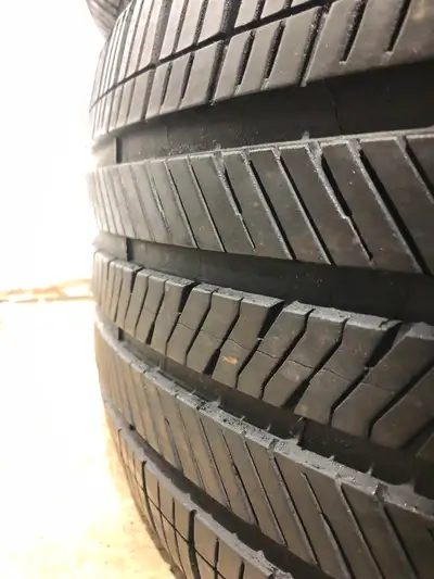 CALL ONLY WHEN U WANNA COME RIGTH AWAY 4 x 275/40/22 GOODYEAR eagle touring all season tires 75% tre...
