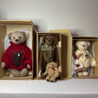 Gund “Sydney” Barton’s Creek Christmas Bear Collection Red Deer Alberta Preview