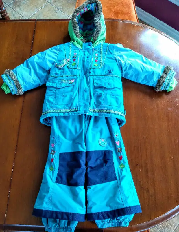 Habit de neige fille  Souris Mini 2 ans in Kids & Youth in Longueuil / South Shore - Image 2