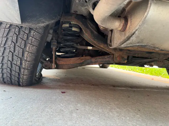 2014 Ford Escape Titanium **Rear left damage**526224465950167047