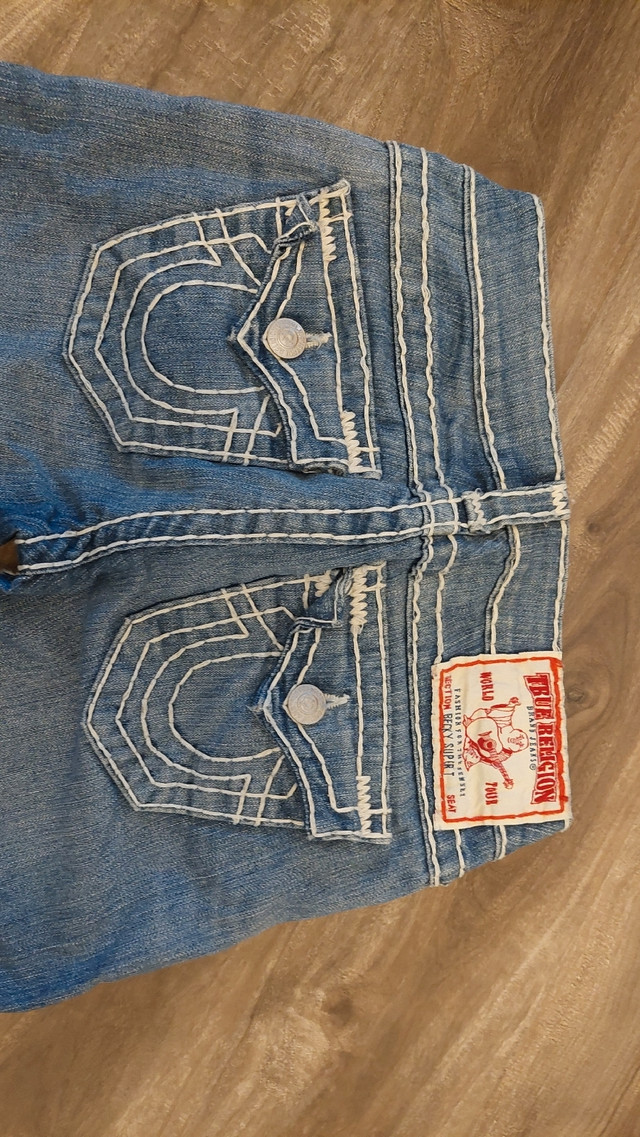 Woman's True Religion jeans 25 inch wast in Women's - Bottoms in Saint John - Image 3