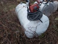 250 gallon fuel tanks with pumps 