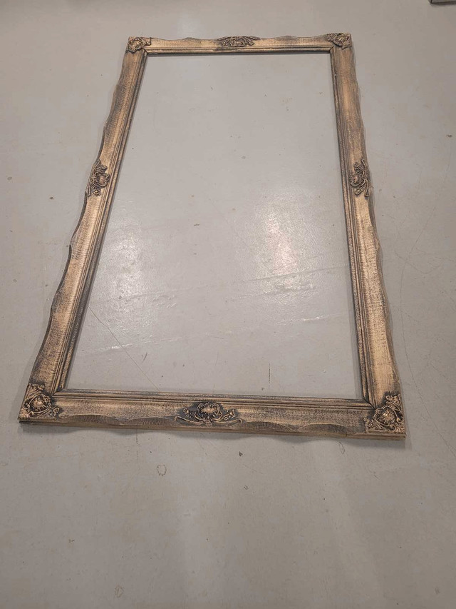 beautiful frame  in Hobbies & Crafts in Windsor Region - Image 2