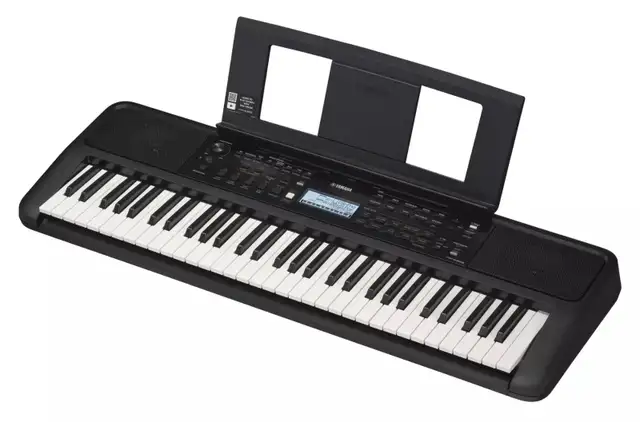 Yamaha PSR-E373 61-Key Portable Keyboard - NEW IN BOX