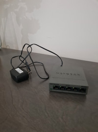 Netgear 5 port ethernet switch