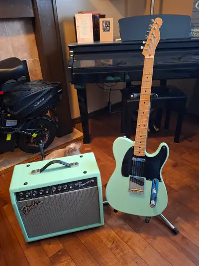 Fender Vintera 50's Telecaster Modified c/w Fender HDCS & Amp, View more