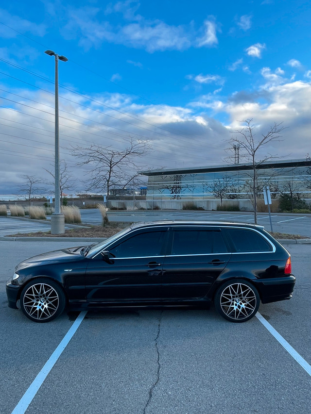 2002 BMW 325i Touring / e46 Wagon in Cars & Trucks in Hamilton - Image 2