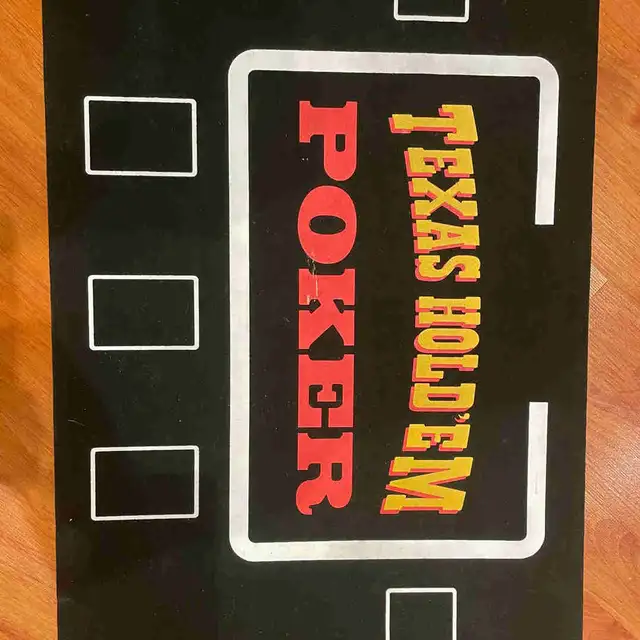 Poker Game Set in Toys & Games in Mississauga / Peel Region - Image 2