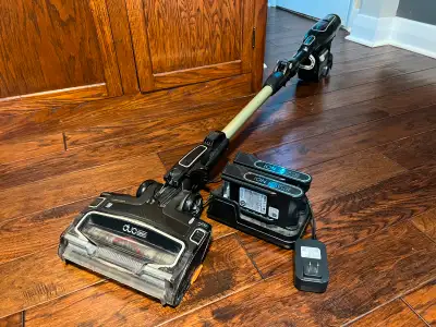 Used a handful of times. It’s in awesome shape and works perfectly. Super handy for cleaning all typ...