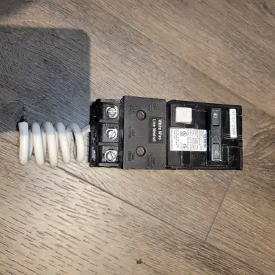 Disjoncteur Siemens DDFT 40 amp, View more