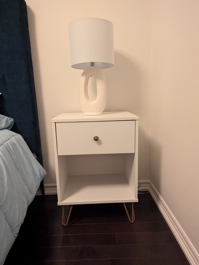 Dresser and night table set in Dressers & Wardrobes in Mississauga / Peel Region - Image 3