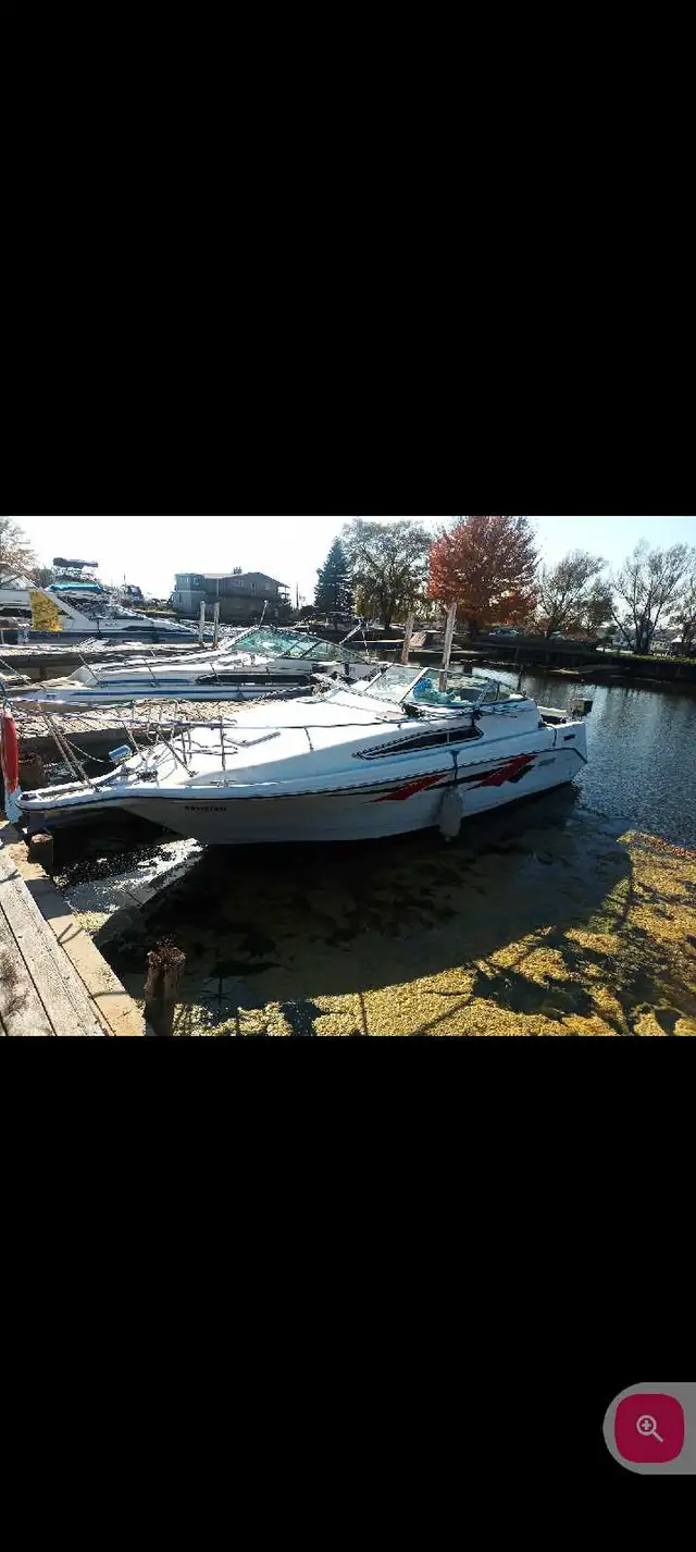 1993 Rinker Fiesta 26' in Powerboats & Motorboats in Markham / York Region - Image 11